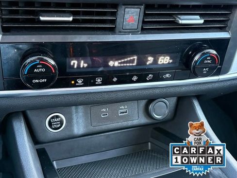 Certified 2023 Nissan Rogue SV image 13