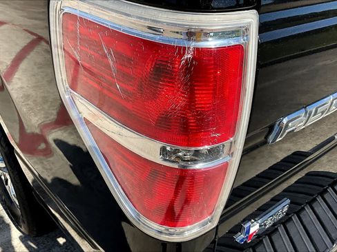 Used 2012 Ford F150 XLT w/ XLT Chrome Pkg image 27