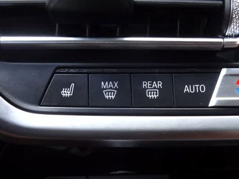 Used 2022 BMW X3 xDrive30i AWD/4WD image 35