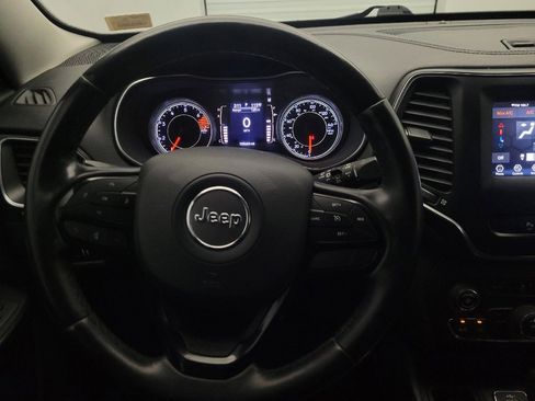 Used 2021 Jeep Cherokee Latitude Plus image 22