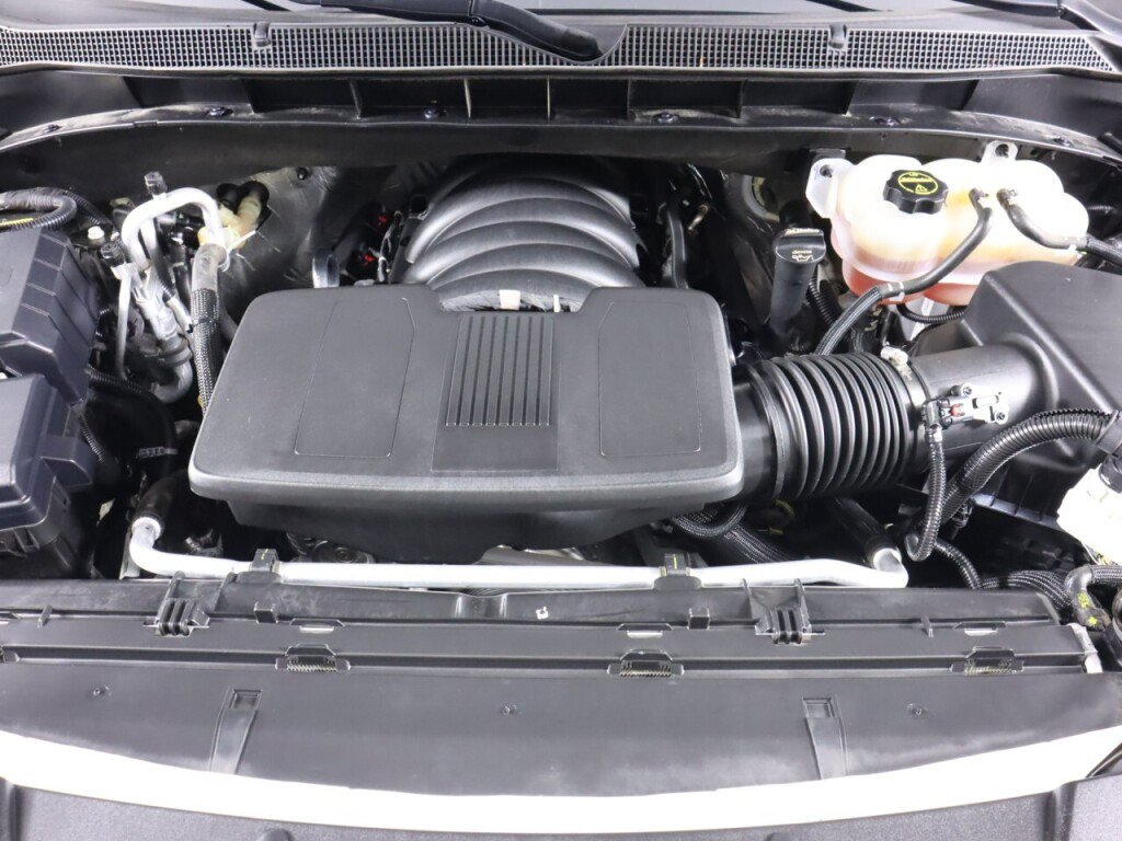 Used 2024 Chevrolet Suburban LT AWD/4WD image 44