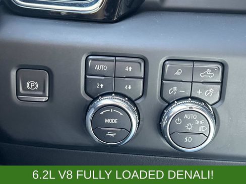 Used 2023 GMC Sierra 1500 Denali w/ Denali Reserve Package AWD/4WD image 23