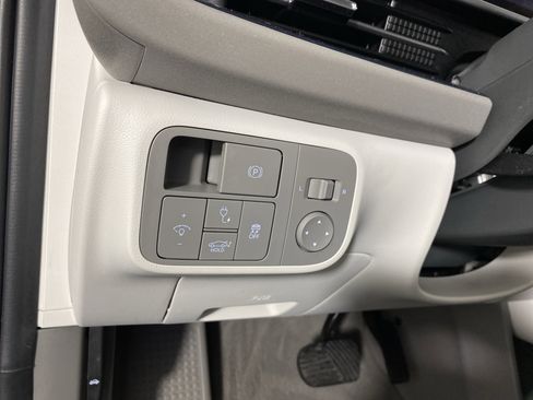 Used 2024 Hyundai Ioniq 6 SEL image 26