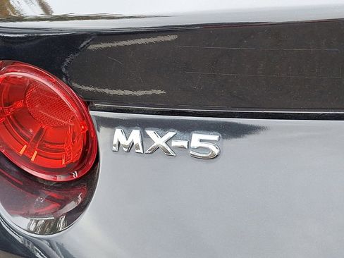 Used 2020 MAZDA MX-5 Miata RF Grand Touring image 29