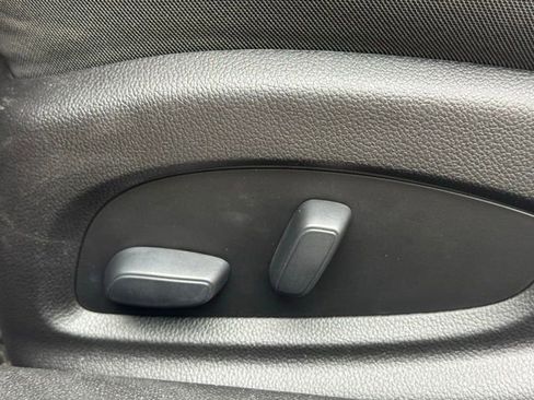 Used 2022 Chevrolet Camaro SS w/ Design Package 1 image 5