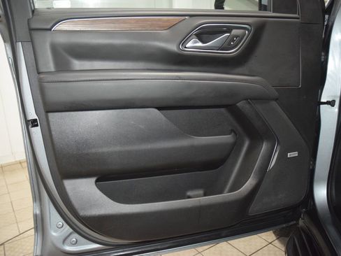 Used 2024 Chevrolet Tahoe High Country AWD/4WD image 47