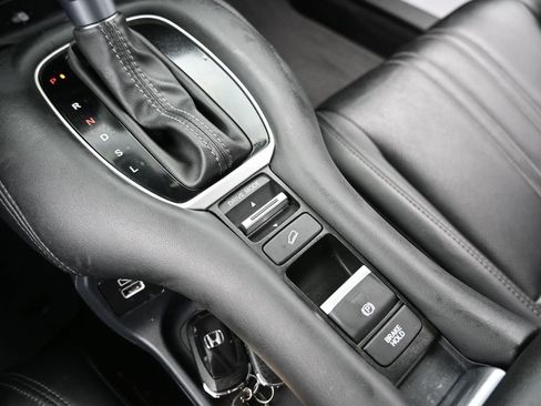 Certified 2023 Honda HR-V EX-L image 30