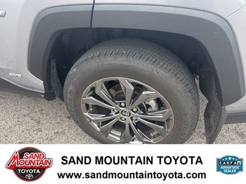 Used 2025 Toyota RAV4 Limited image 12