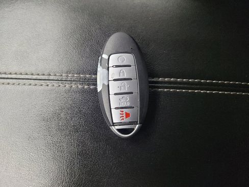 Used 2022 Nissan Altima 2.5 S FWD image 32