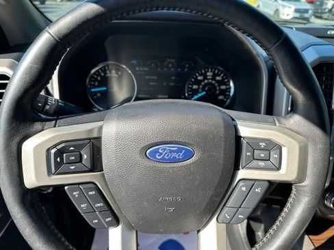 Used 2019 Ford F150 Lariat w/ Equipment Group 502A Luxury AWD/4WD image 14