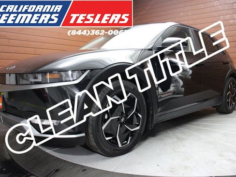 Used 2024 Hyundai Ioniq 5 SEL image 1