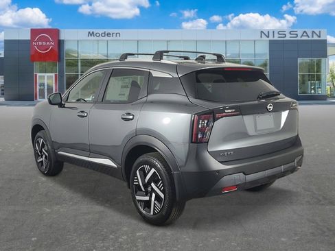New 2026 Nissan Kicks SV FWD image 3