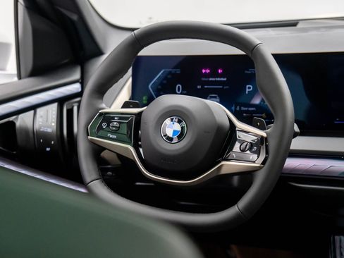 Certified 2025 BMW X3 xDrive30i w/ Premium Package image 11