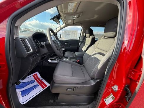 New 2026 Nissan Frontier SV w/ SV Convenience Package image 12