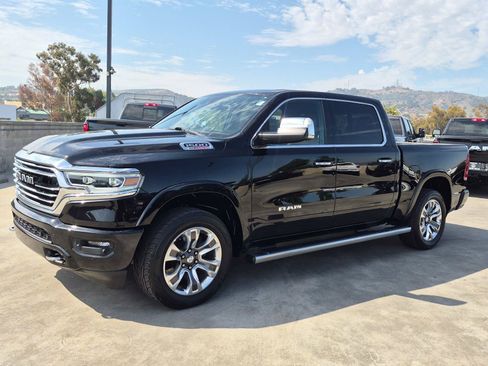 Certified 2022 RAM 1500 Limited w/ Body Color Bumper Group AWD/4WD image 3