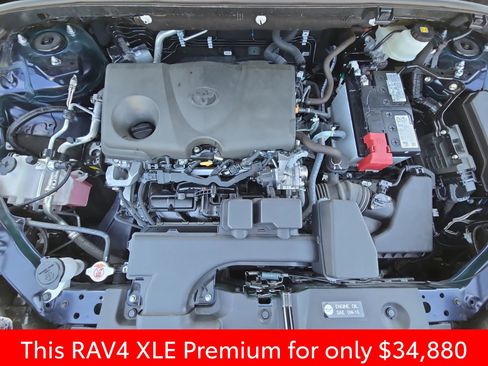 Used 2025 Toyota RAV4 XLE Premium FWD image 37