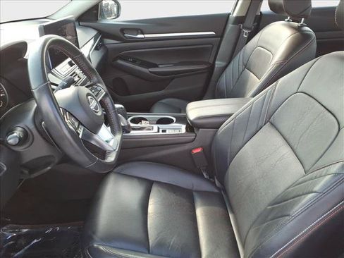 Used 2024 Nissan Altima 2.5 SR AWD/4WD image 17