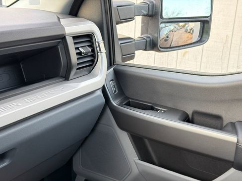 New 2026 Ford F250 XL w/ STX Appearance Package AWD/4WD image 31