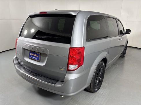 Used 2019 Dodge Grand Caravan GT image 8