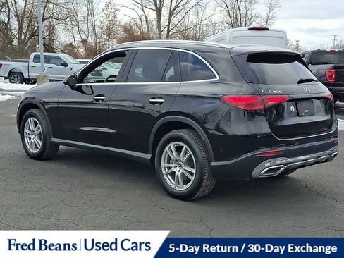 Used 2023 Mercedes-Benz GLC 300 4MATIC image 8
