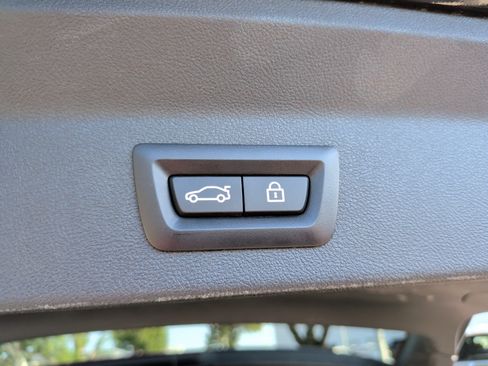 Used 2023 BMW X3 sDrive30i w/ Convenience Package RWD image 40
