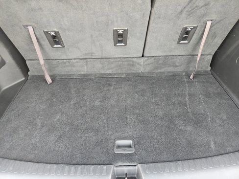 Used 2025 GMC Acadia Elevation image 33