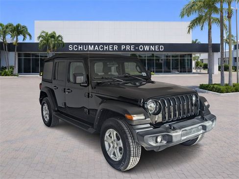 Used 2022 Jeep Wrangler Unlimited Sport image 2
