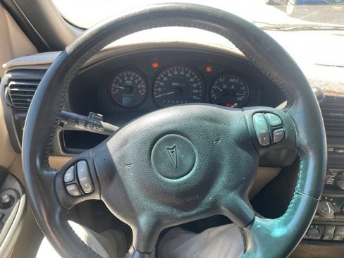 Used 2004 Pontiac Montana Extended w/ Convenience Package #2 FWD image 19