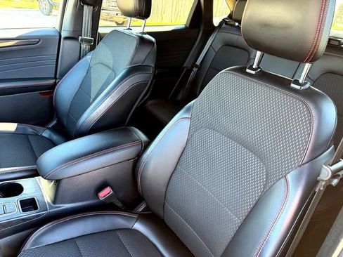 Used 2024 Ford Escape ST-Line w/ Tech Pack #1 image 10