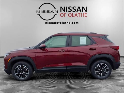 Used 2025 Chevrolet TrailBlazer LT image 17