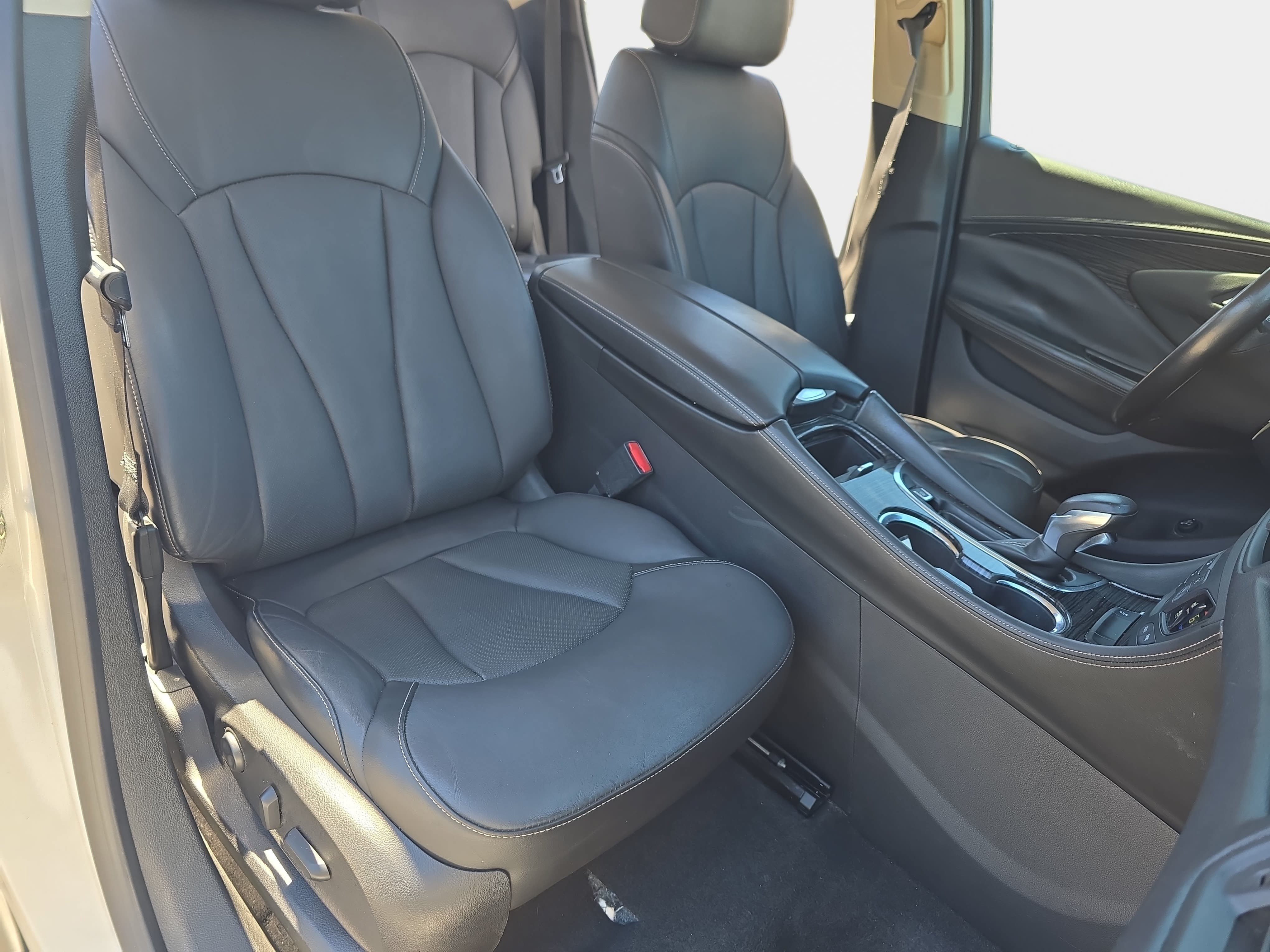 Used 2017 Buick Envision Premium w/ Driver Confidence Package AWD/4WD image 10