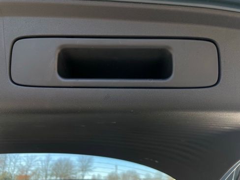 Certified 2025 Honda HR-V Sport image 41