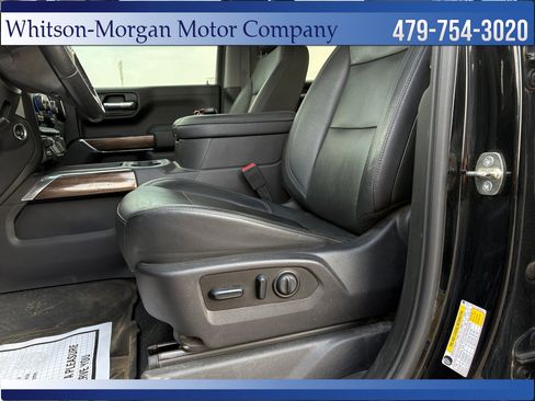 Used 2020 Chevrolet Silverado 1500 RST w/ Texas Edition AWD/4WD image 17