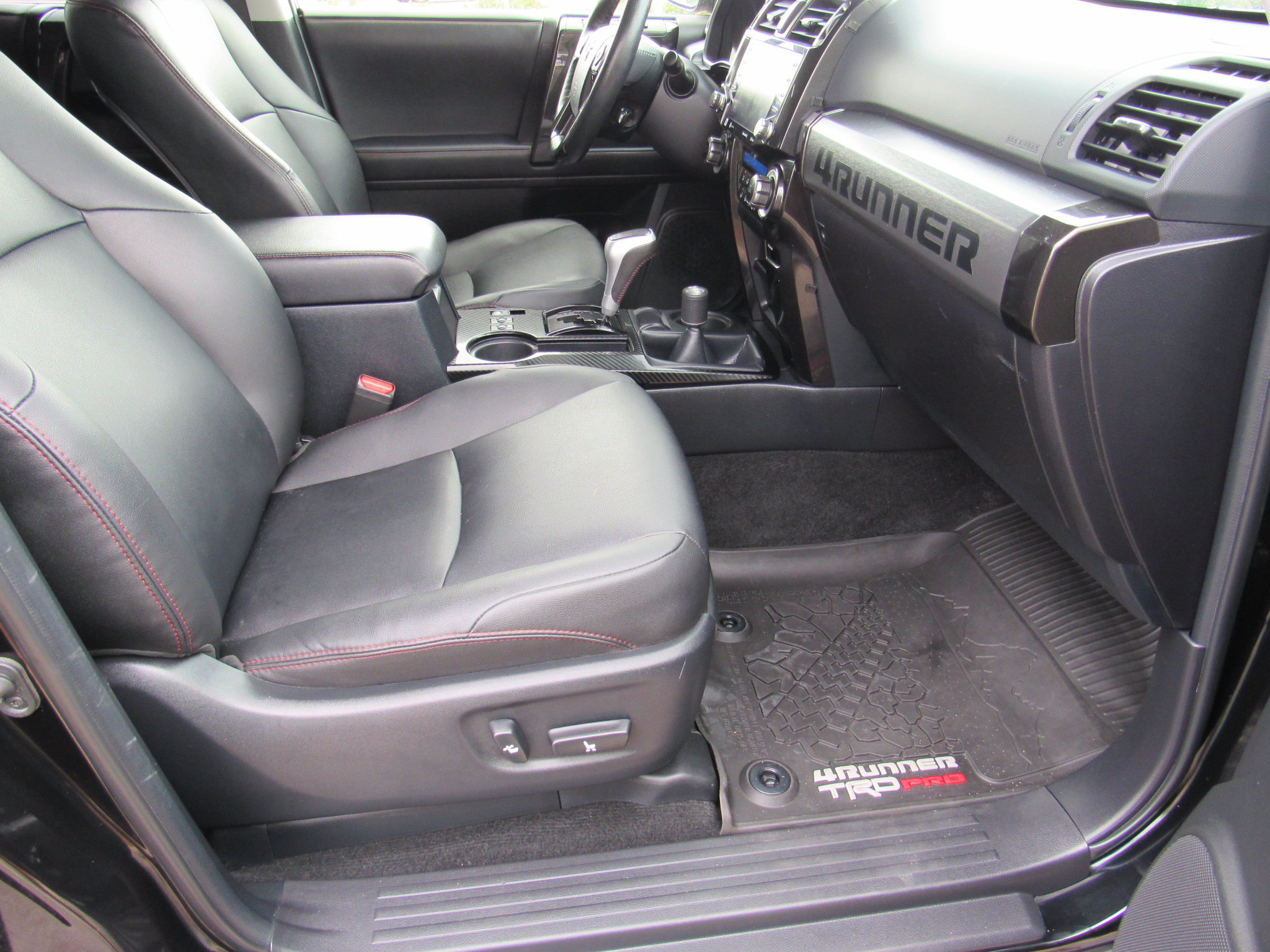 Used 2024 Toyota 4Runner TRD Pro AWD/4WD image 27