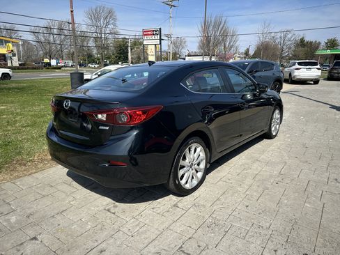 Used 2016 MAZDA MAZDA3 s Touring image 9