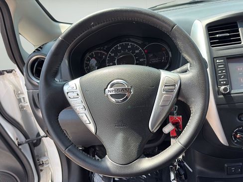 Used 2019 Nissan Versa Note SV FWD image 11