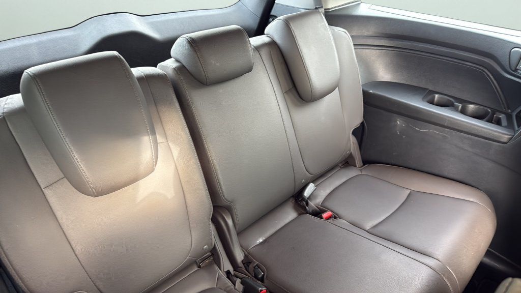 Used 2019 Honda Odyssey EX-L image 12