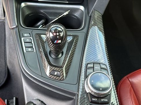 Used 2015 BMW M4 Coupe RWD image 23