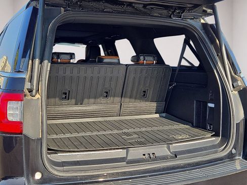 Used 2019 Lincoln Navigator L Reserve w/ Cargo Package AWD/4WD image 13