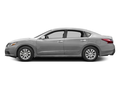 Used 2016 Nissan Altima 2.5 SV w/ Convenience Package FWD image 3