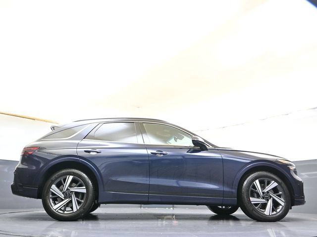 Used 2026 Genesis GV70 3.5T Sport Advanced AWD/4WD image 34