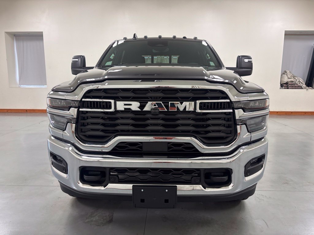 New 2027 RAM 2500 Tradesman AWD/4WD image 3