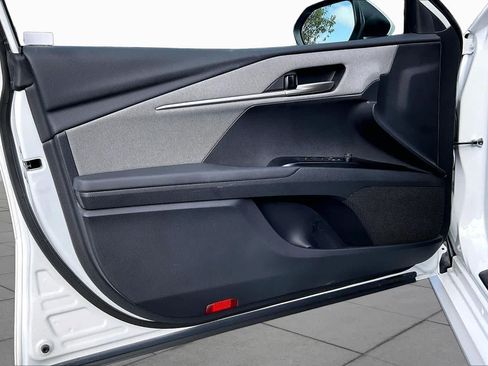 Used 2025 Toyota Camry LE FWD image 20