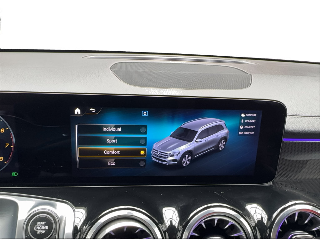 Used 2023 Mercedes-Benz GLB 250 4MATIC image 51
