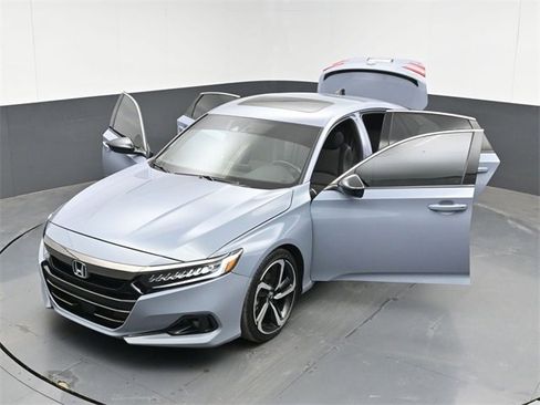 Certified 2022 Honda Accord Sport image 50