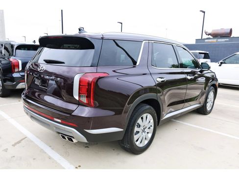 Used 2024 Hyundai Palisade SEL FWD image 9