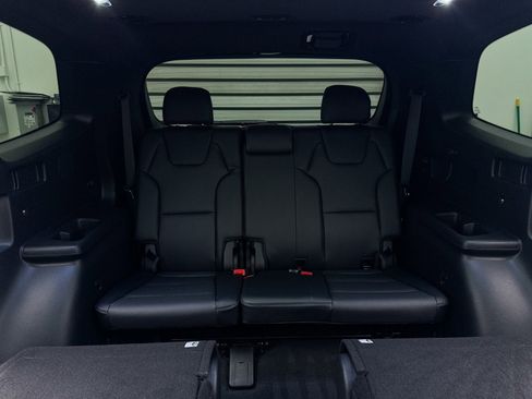 Used 2024 Kia Telluride SX X-Line image 14