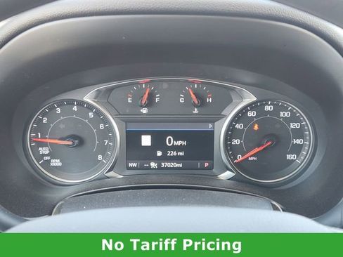 Used 2024 GMC Terrain SLE w/ Driver Convenience Package image 15