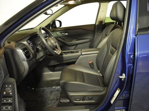 Certified 2023 Nissan Rogue SL image 11