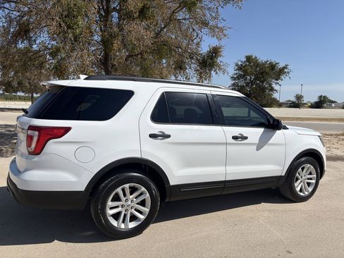 Used 2017 Ford Explorer FWD image 54